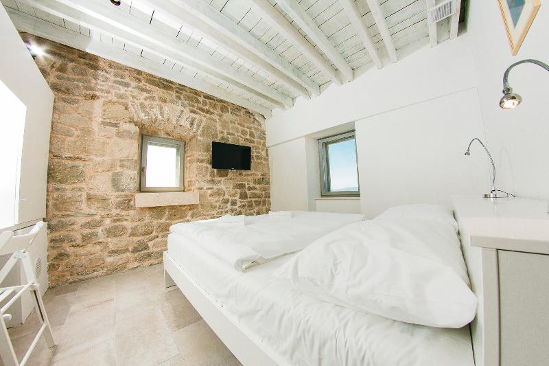 Stone Lady - Holiday Home Omiš Εξωτερικό φωτογραφία